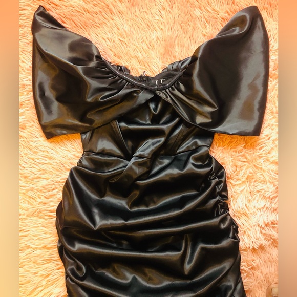 LEAU DIVINE SATIN CORSET DRESS - BLACK, SIZE SMALL - Picture 4 of 7